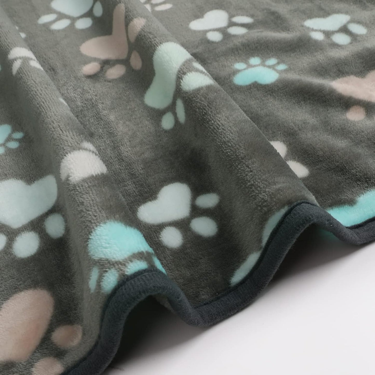 3-Pack Coral Velvet Blankets: Comfort, Protection, and Adorable Design