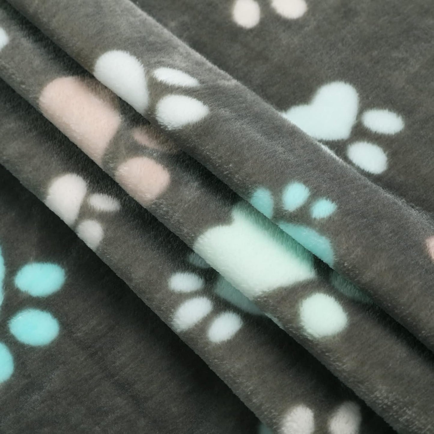 3-Pack Coral Velvet Blankets: Comfort, Protection, and Adorable Design