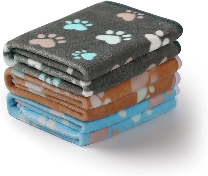 Paquete de 3 Mantas de Terciopelo Coral: ¡Comodidad, Protección y Diseño Adorable!