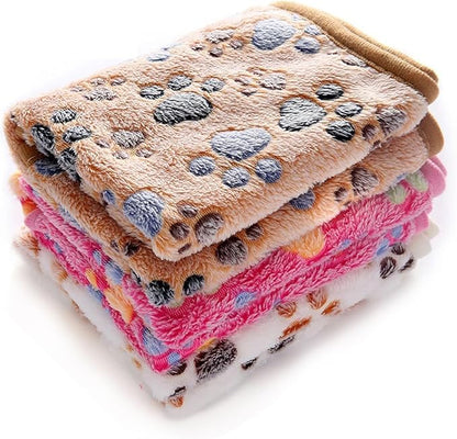 Paquete de 3 Mantas de Terciopelo Coral: ¡Comodidad, Protección y Diseño Adorable!
